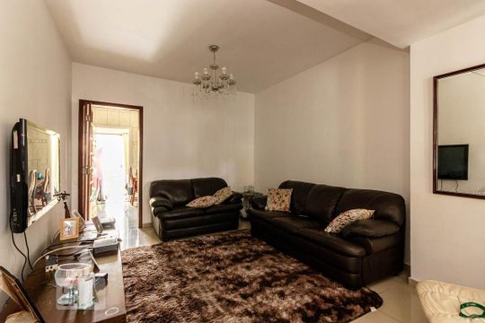 Casa à venda com 2 quartos, 250m² em Vila Santa Teresa, São Paulo