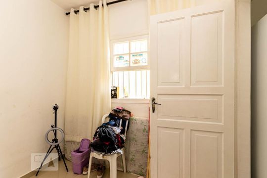 Quarto de casa à venda com 2 quartos, 250m² em Vila Santa Teresa, São Paulo