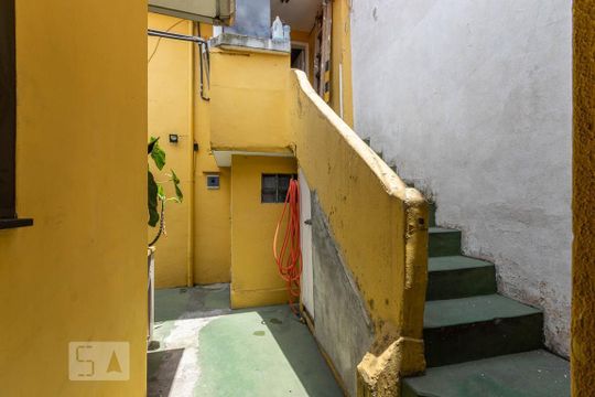 Área externa de casa à venda com 2 quartos, 250m² em Vila Santa Teresa, São Paulo