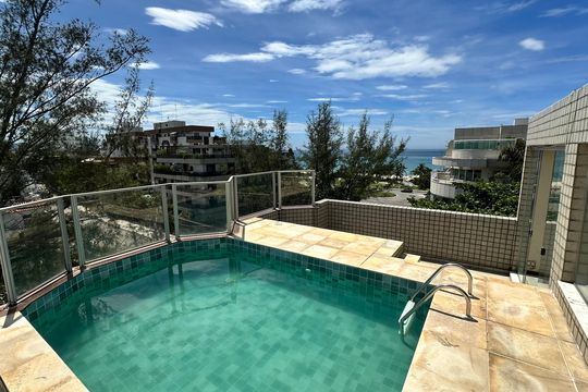 Piscina de apartamento para alugar com 3 quartos, 300m² em Recreio dos Bandeirantes, Rio de Janeiro