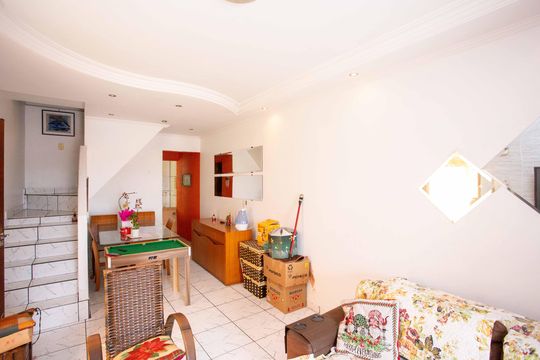 Casa à venda com 3 quartos, 160m² em Casa Grande, Diadema