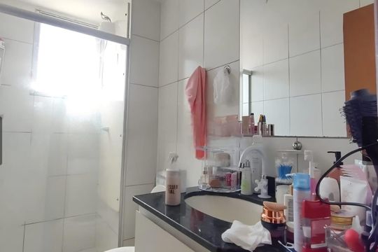 Banheiro de apartamento à venda com 3 quartos, 89m² em Carlos Prates, Belo Horizonte