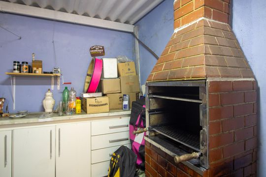 Churrasqueira de casa à venda com 3 quartos, 117m² em Cidade Antônio Estêvão de Carvalho, São Paulo