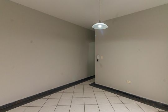 Sala de casa para alugar com 4 quartos, 270m² em Vila Esperança, São Paulo