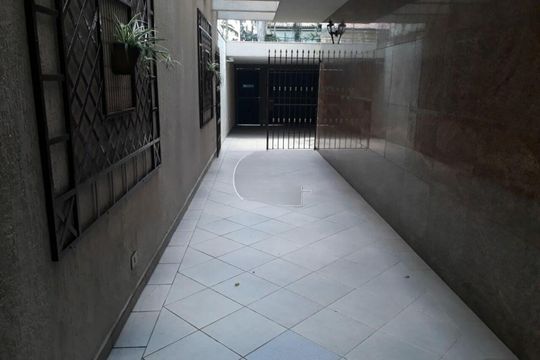Casa para alugar com 5 quartos, 480m² em Campo Belo, São Paulo