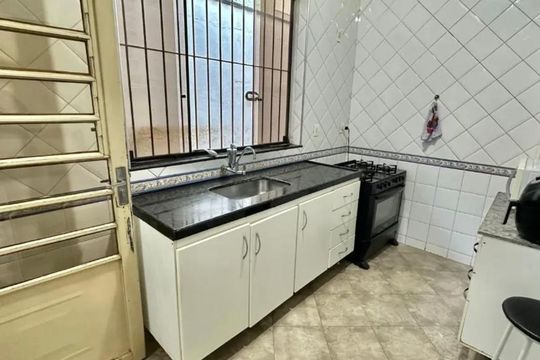 Foto 17 de casa à venda com 3 quartos, 210m² em Castelo, Belo Horizonte