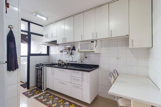 Cozinha de apartamento à venda com 3 quartos, 80m² em Tatuapé, São Paulo