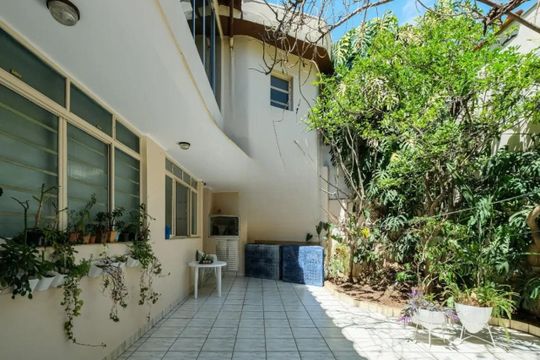 Casa para alugar com 4 quartos, 269m² em Sumaré, São Paulo