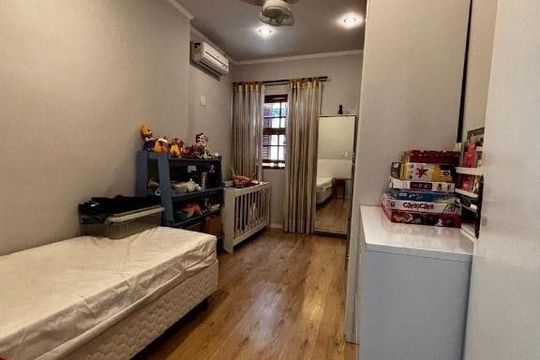 Casa à venda com 3 quartos, 182m² em Vila Deodoro, São Paulo