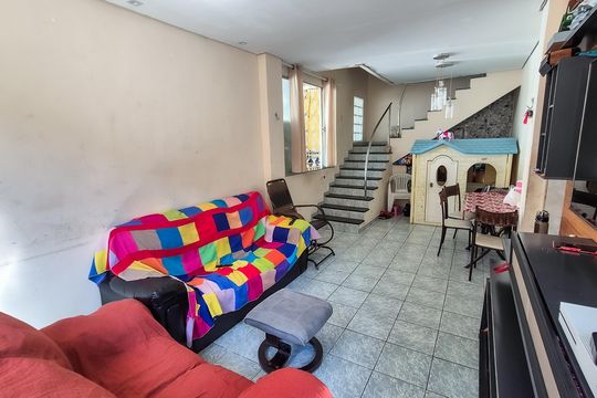 Casa para alugar com 3 quartos, 142m² em Colégio, Rio de Janeiro