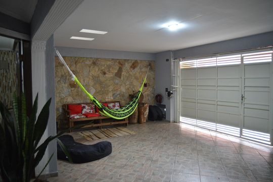 Garagem de casa para alugar com 3 quartos, 195m² em Parque Erasmo Assunção, Santo André