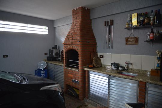 Área gourmet de casa para alugar com 3 quartos, 195m² em Parque Erasmo Assunção, Santo André