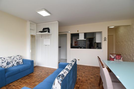 Sala de apartamento à venda com 3 quartos, 120m² em Alto da Glória, Curitiba