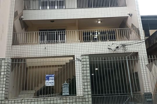 Fachada de casa para alugar com 4 quartos, 550m² em Engenho de Dentro, Rio de Janeiro
