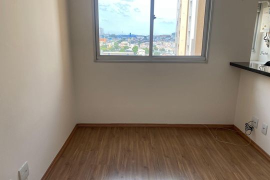 Sala de apartamento à venda com 2 quartos, 43m² em Canhema, Diadema