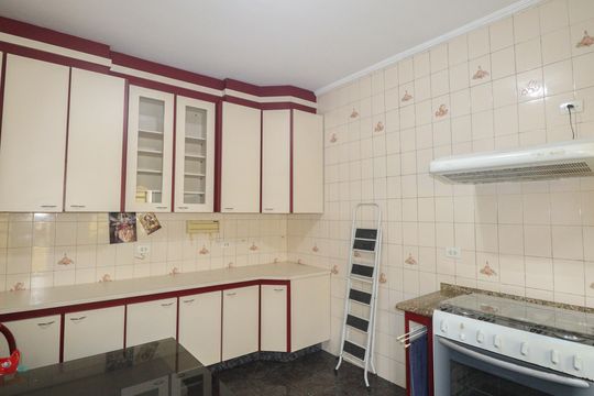 Cozinha de casa de condomínio para alugar com 2 quartos, 100m² em Jardim Jacana, São Paulo