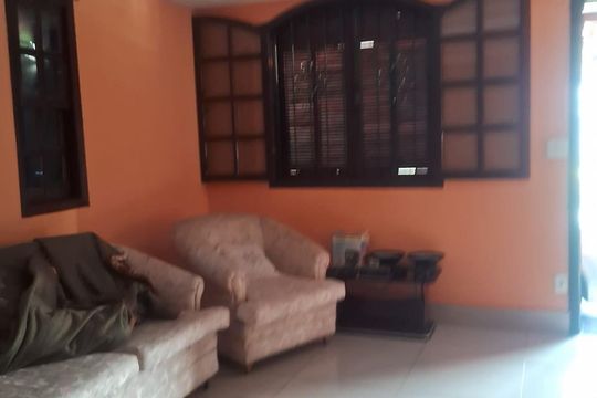 Casa à venda com 4 quartos, 235m² em Atila de Paiva (barreiro, Belo Horizonte