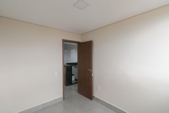 Quarto 1 de apartamento para alugar com 2 quartos, 55m² em Juliana, Belo Horizonte