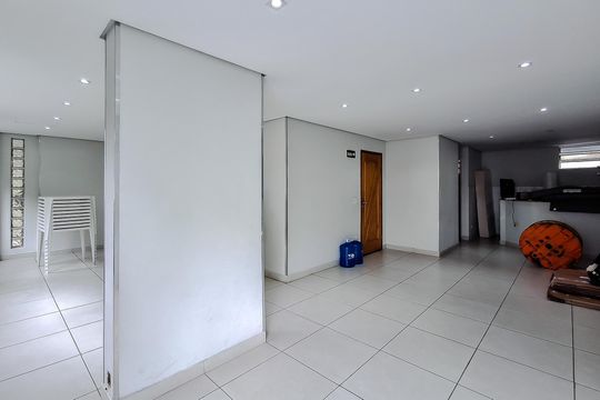 Área comum de apartamento para alugar com 2 quartos, 63m² em Jardim da Gloria, São Paulo