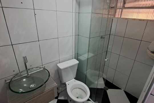 Banheiro de apartamento à venda com 2 quartos, 50m² em Santa Maria, Osasco