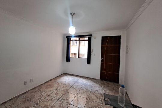Sala de apartamento à venda com 2 quartos, 50m² em Santa Maria, Osasco
