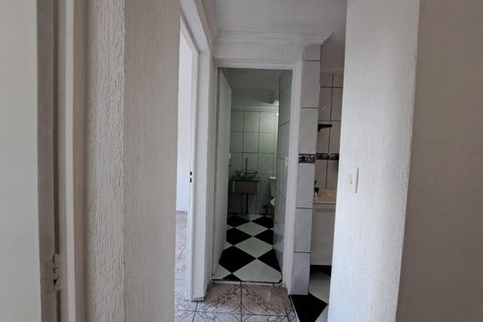 Corredor de apartamento à venda com 2 quartos, 50m² em Santa Maria, Osasco