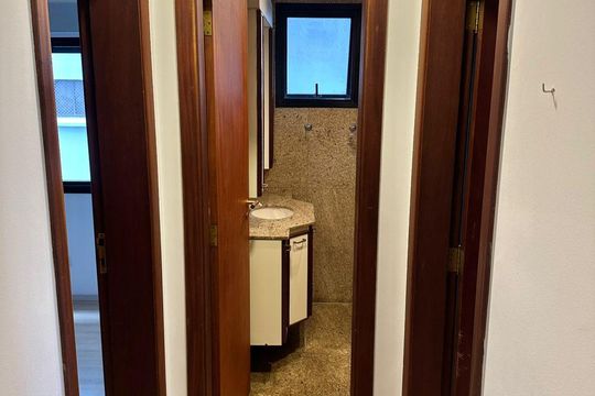 Apartamento à venda com 3 quartos, 160m² em Planalto Paulista, São Paulo
