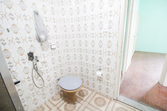 Banheiro Social de casa para alugar com 5 quartos, 84m² em Vila Gomes Cardim, São Paulo