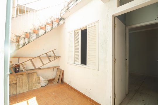 Quintal de casa para alugar com 5 quartos, 84m² em Vila Gomes Cardim, São Paulo