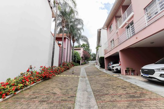 Área comum de casa de condomínio à venda com 2 quartos, 165m² em Rio Pequeno, São Paulo