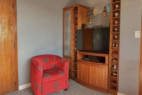 Sala de apartamento à venda com 1 quarto, 45m² em Santo Antônio, Porto Alegre