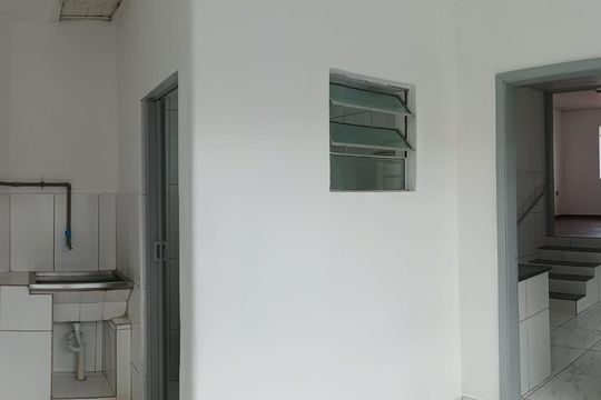 Cozinha/Lavanderia de casa para alugar com 2 quartos, 58m² em Vila Alpina, São Paulo