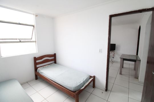 Quarto 1 de apartamento para alugar com 2 quartos, 40m² em Vila Industrial, São José dos Campos