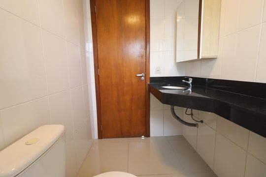 Banheiro de apartamento para alugar com 3 quartos, 129m² em Boa Vista, Novo Hamburgo