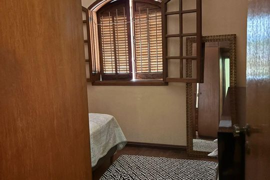 Casa à venda com 4 quartos, 260m² em Camargos, Belo Horizonte