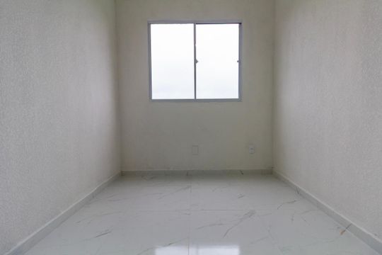 Quarto 2 de apartamento para alugar com 2 quartos, 43m² em Penha de França, São Paulo