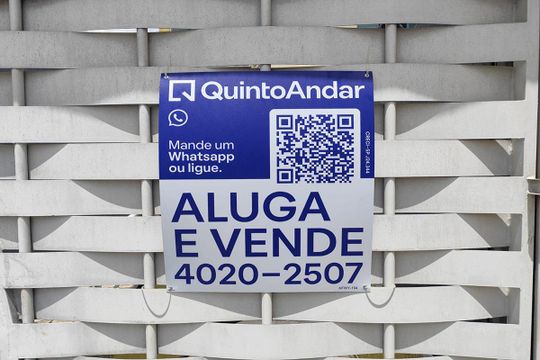 Fachada de casa à venda com 3 quartos, 160m² em Cidade Antônio Estêvão de Carvalho, São Paulo