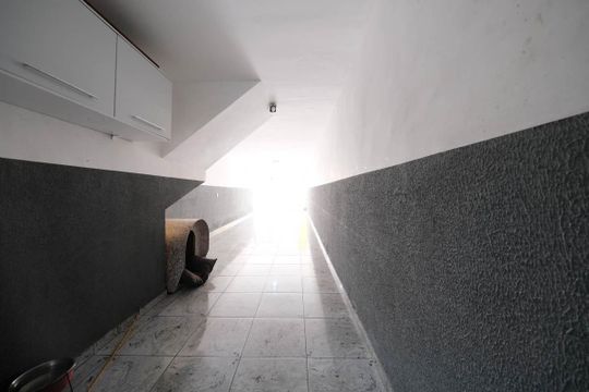 Garagem de casa à venda com 3 quartos, 160m² em Cidade Antônio Estêvão de Carvalho, São Paulo