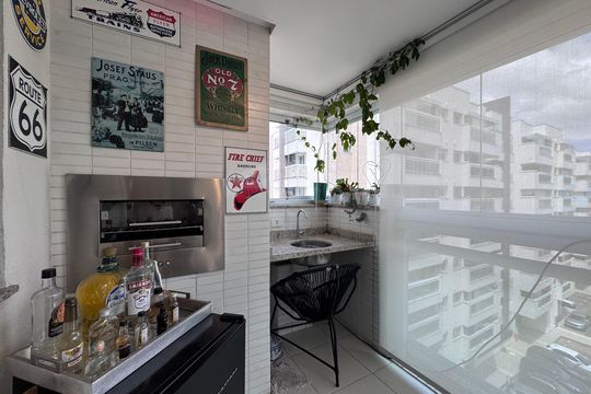 Varanda de apartamento para alugar com 2 quartos, 84m² em Barra da Tijuca, Rio de Janeiro