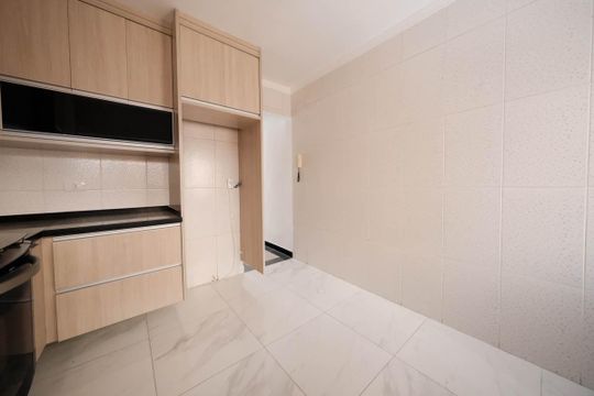 Cozinha de casa à venda com 3 quartos, 320m² em Vila Frugoli, São Paulo