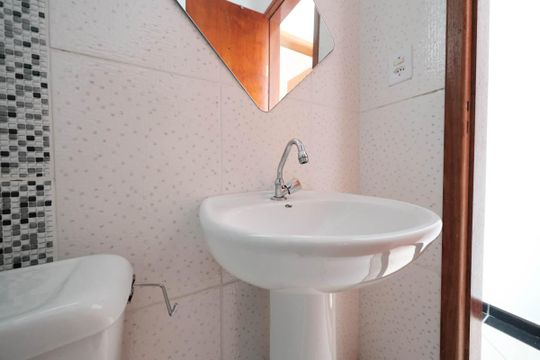 Banheiro de casa à venda com 3 quartos, 320m² em Vila Frugoli, São Paulo