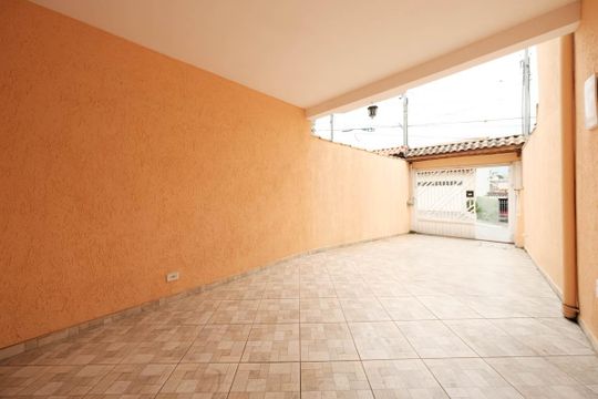 Garagem de casa à venda com 3 quartos, 320m² em Vila Frugoli, São Paulo