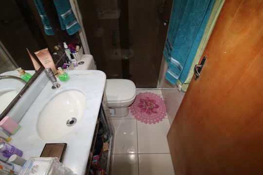 Banheiro de apartamento à venda com 2 quartos, 58m² em Vila Bela Vista (zona Norte), São Paulo