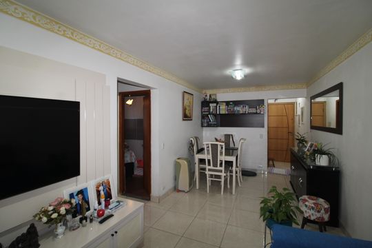 Sala de apartamento à venda com 2 quartos, 58m² em Vila Bela Vista (zona Norte), São Paulo