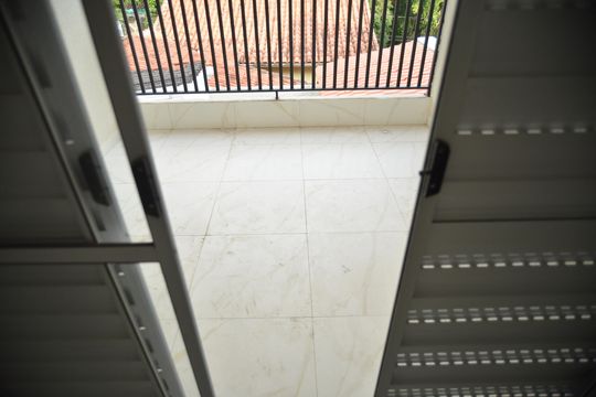 Sacada de casa à venda com 2 quartos, 118m² em Vila Assunção, Santo André