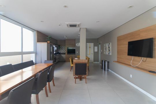 Área comum - Salão de festas de apartamento para alugar com 1 quarto, 49m² em Menino Deus, Porto Alegre