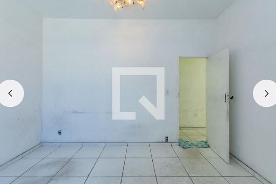 Quarto 3 de casa para alugar com 3 quartos, 80m² em Parque Pedro Ii, Belo Horizonte
