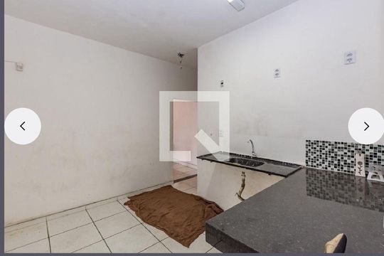 Cozinha de casa para alugar com 3 quartos, 80m² em Parque Pedro Ii, Belo Horizonte