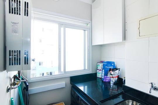 Apartamento à venda com 2 quartos, 54m² em Jardim Flor da Montanha, Guarulhos