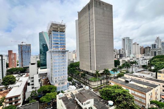 Vista de apartamento à venda com 4 quartos, 120m² em Santo Agostinho, Belo Horizonte